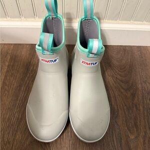 XTRATUF Women's 6 in. Ankle Deck Boots